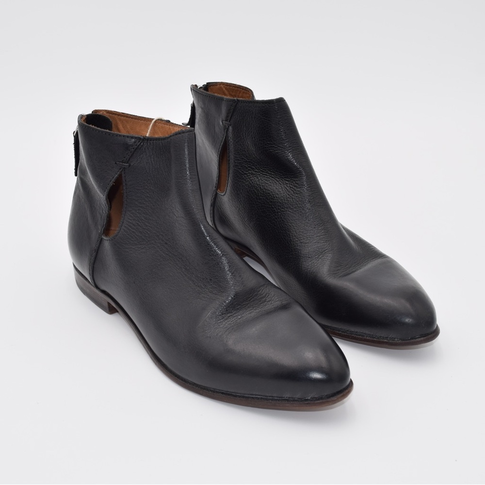 MOMA Ankle Boots Women’s size 11